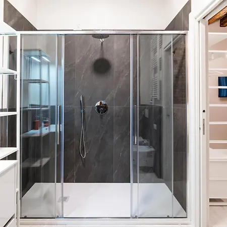 Brand New Super Comfy Ground Floor Apartmán Benátky