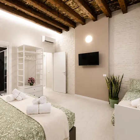 Brand New Super Comfy Ground Floor *